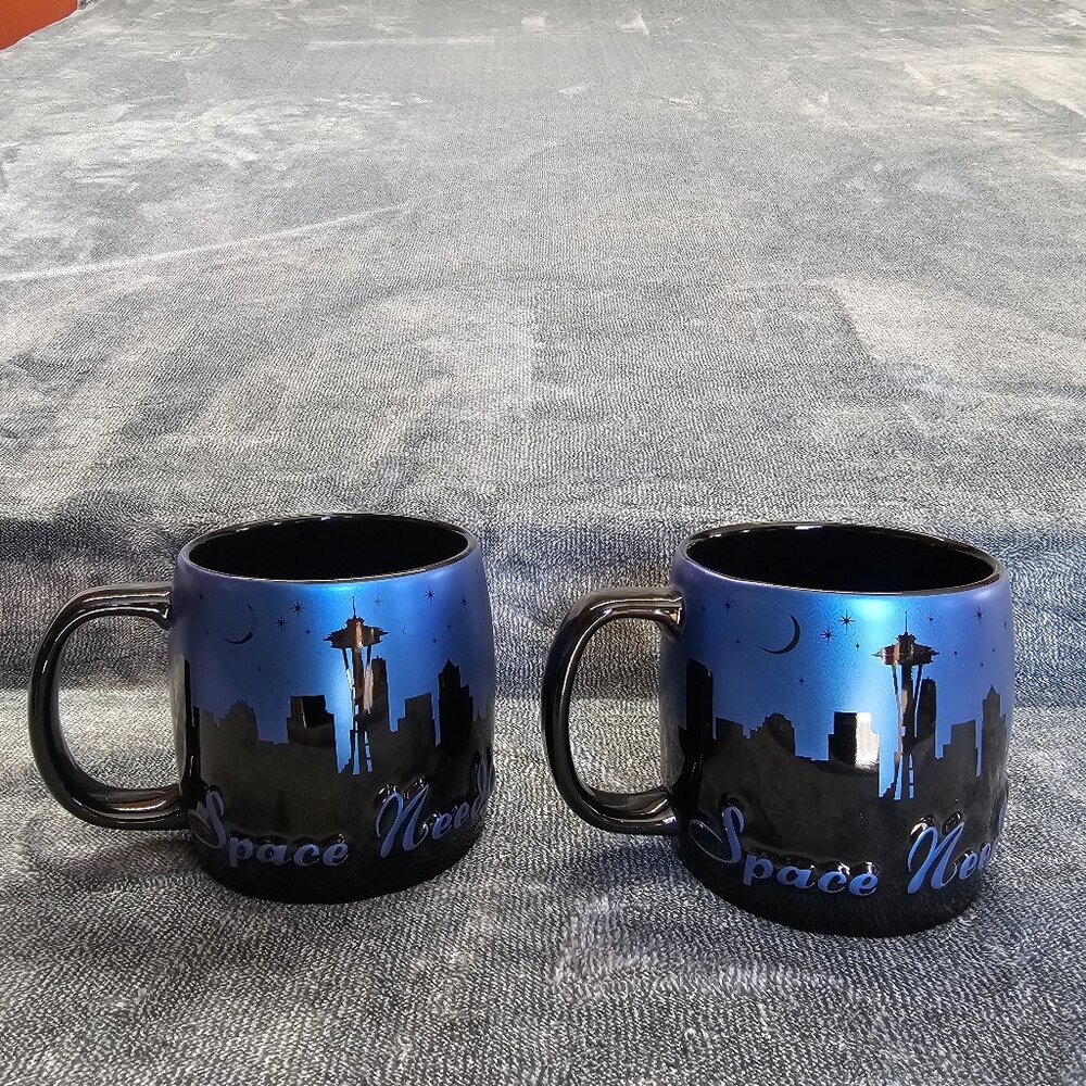 2017 Space Needle 24oz Night sky Mugs Set of 2 embossed Americaware black blue